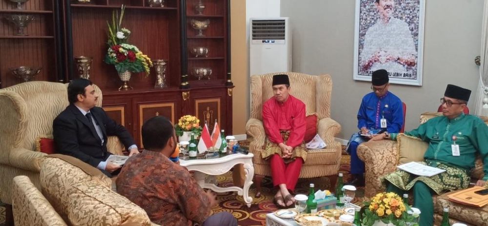 Gubernur Riau Merima Kunjungan Konjen India