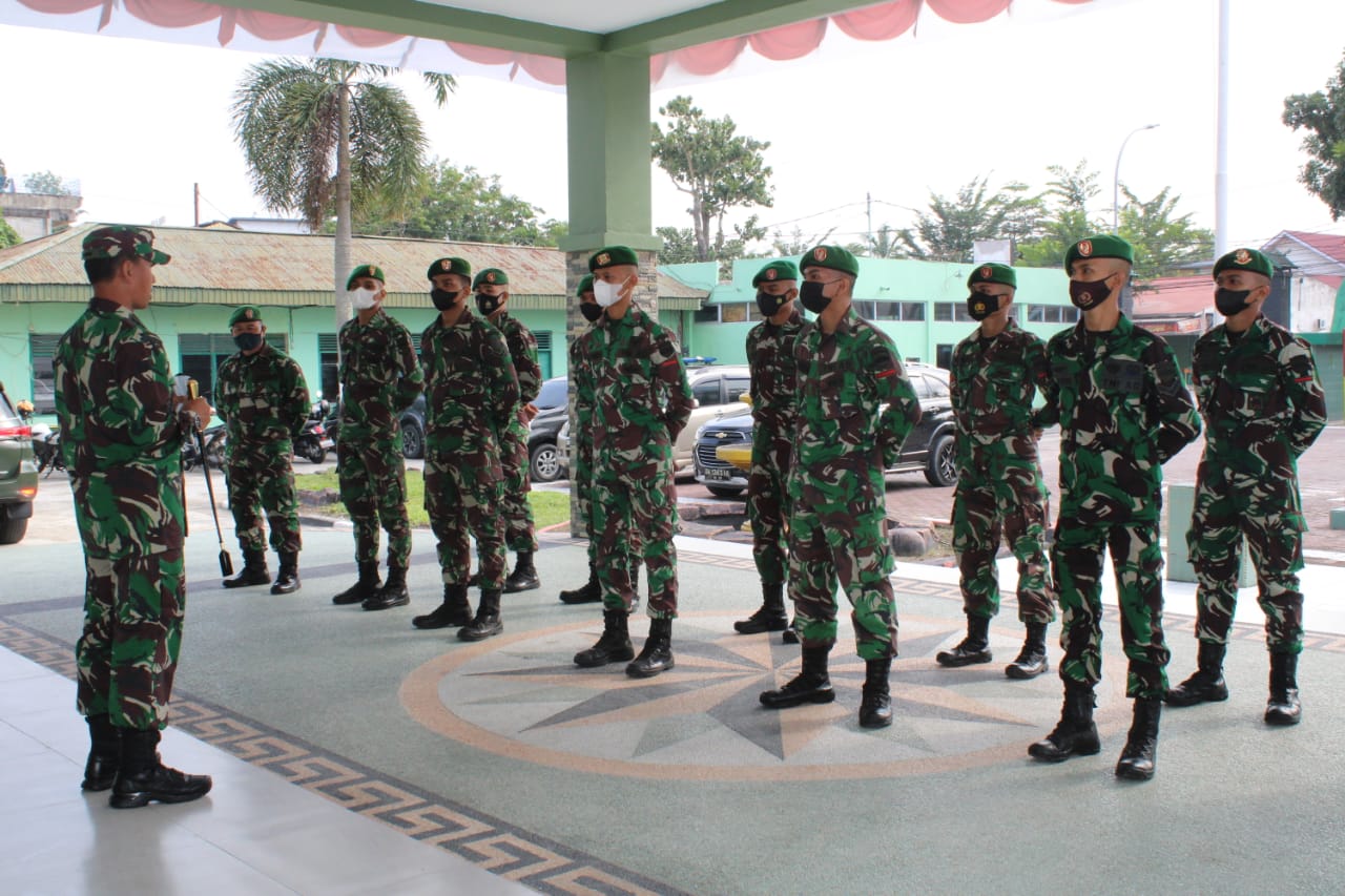 Kodim 0301/PBR Kembali Lepas Personil Bintara dan Tamtama Remaja Pindah Satuan Tugas