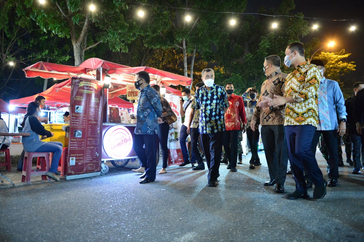 Gubri Bersama Forkopimda Lakukan Sosialisasi Penerapan Prokes Covid-19 di Pusat Kuliner