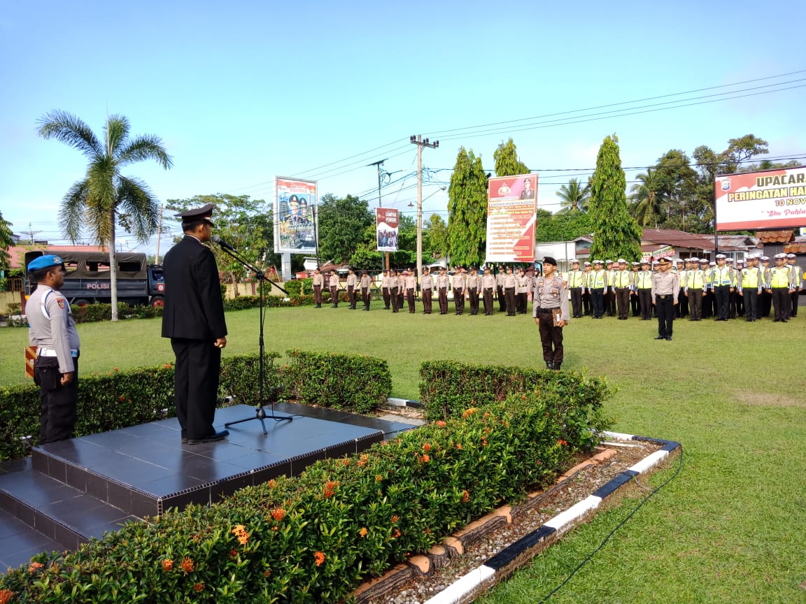 Waka Polres Pimpin Upacara Peringatan Hari Pahlawan Tahun 2019 di Polres Kampar