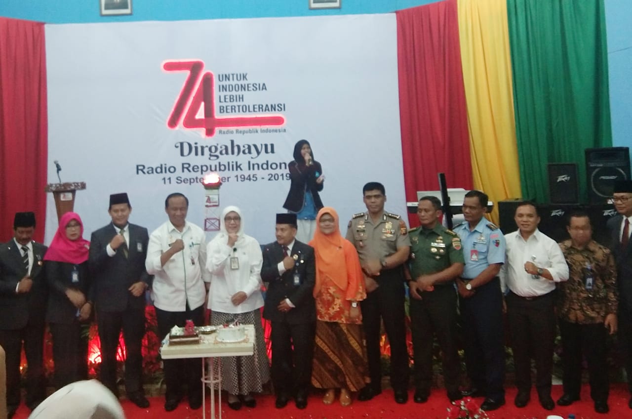 Kapen Lanud RSN Hadiri Penyulutan Obor Tri Prasetya Tandai HUT RRI Ke 74