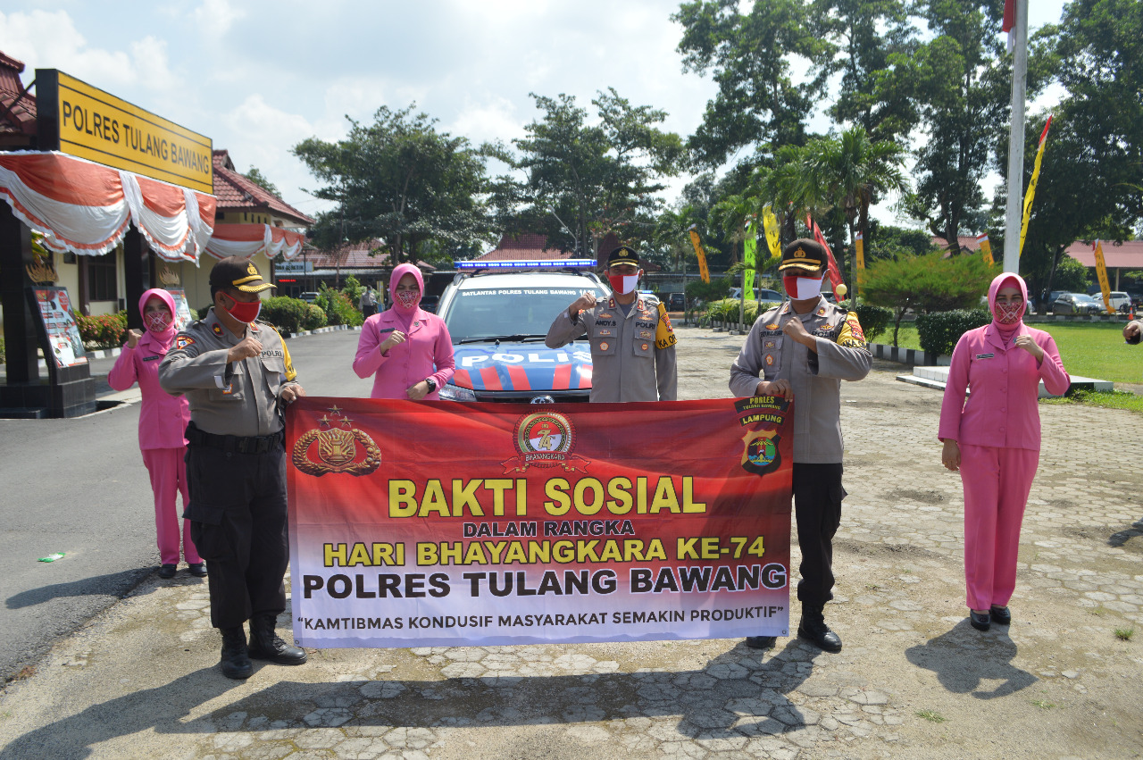 Polres Tulang Bawang Bagikan Puluhan Ton Beras dan Ribuan Paket Sembako Jelang Hari Bhayangkara Ke-74