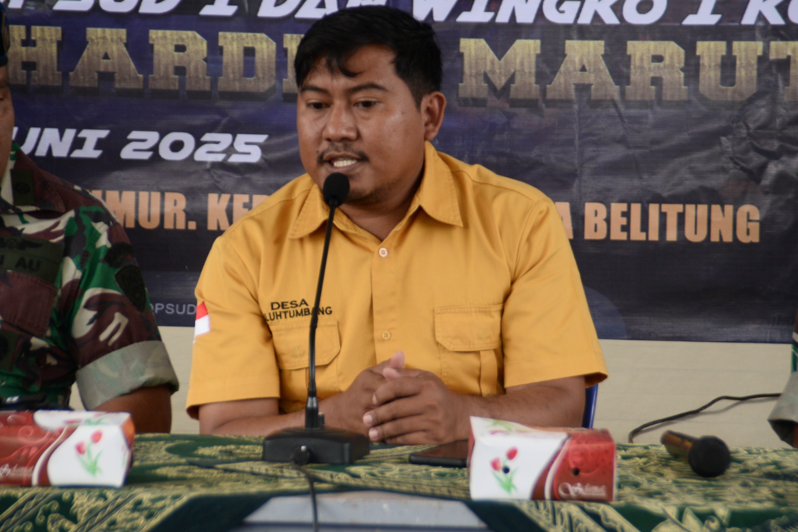 Koopsud I Serahkan Sembako, Kepala Desa Ibul, Ucapkan Terimakasih Kepada TNI AU