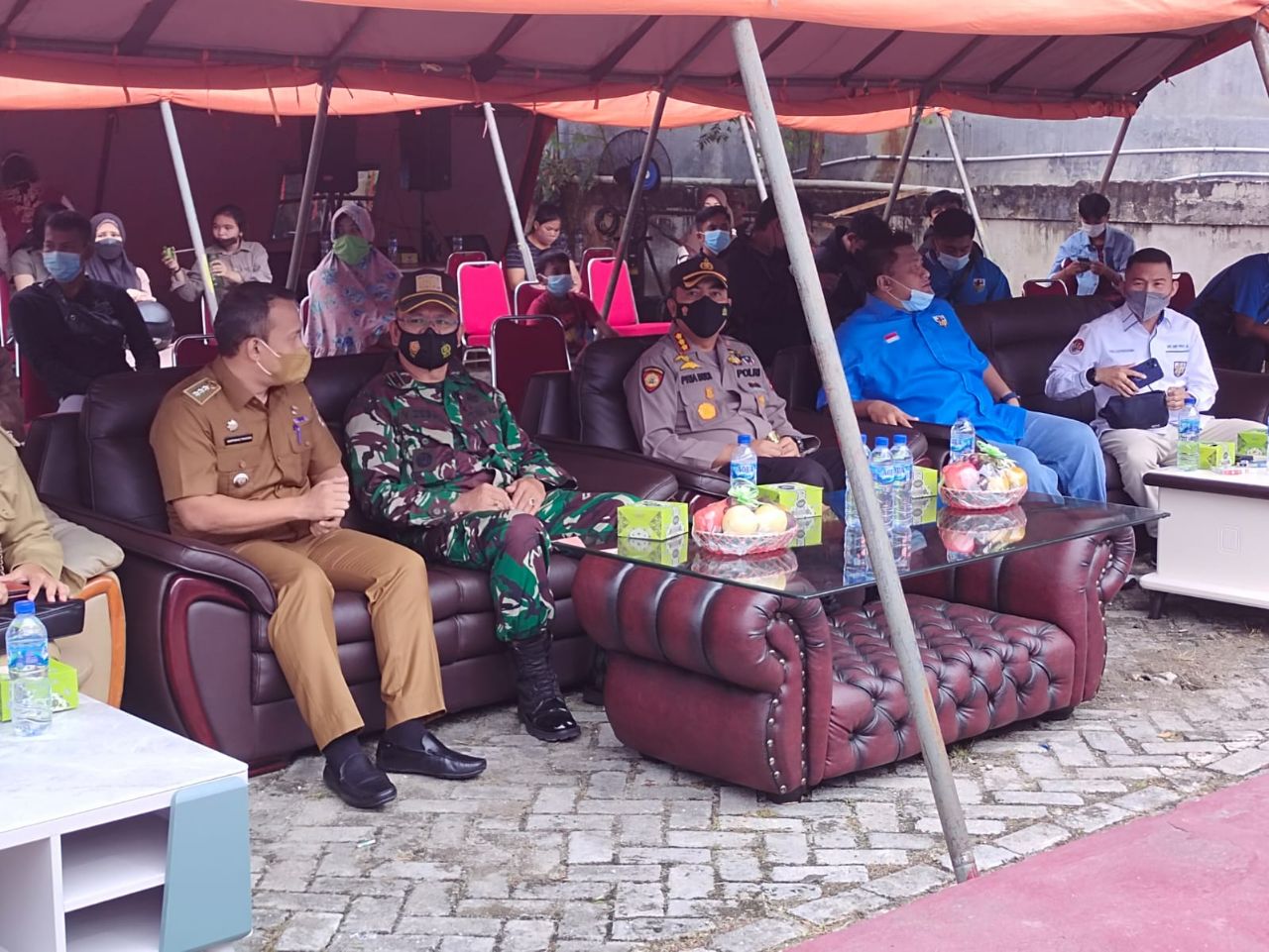 Dandim 0301/PBR Diwakili Danramil 03/Senapelan Hadiri Kegiatan Vaksinasi