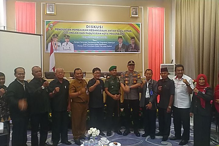 Dandim 0301/Pekanbaru Hadiri Diskusi Penguatan Pembauran Kebangsaan Antar Suku, Etnis, Golongan dan Panguyuban Kota Pekanbaru