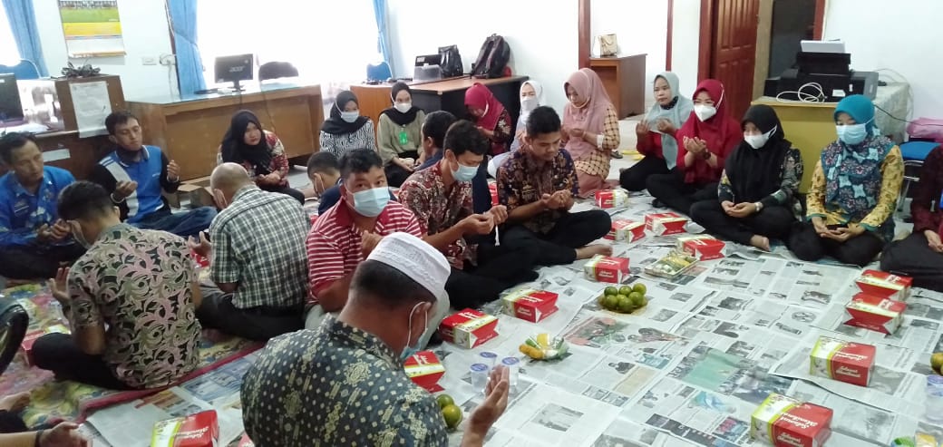 Tingkatkan Kinerja, Diskominfo Lampura Gelar Doa Bersama