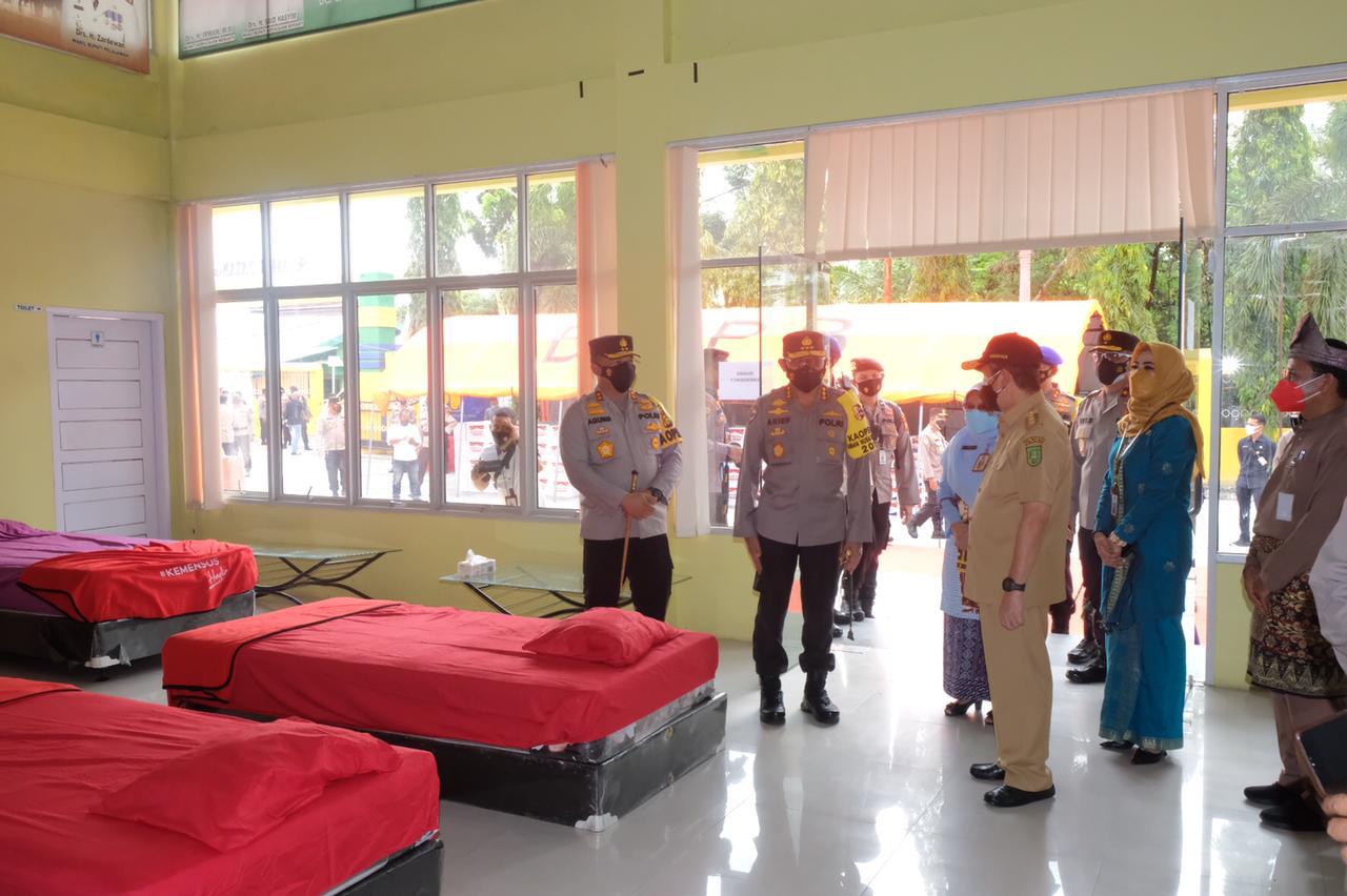 Tinjau Isoter di Asrama Haji, Kabaharkam Polri Puji Upaya Penanganan Covid-19