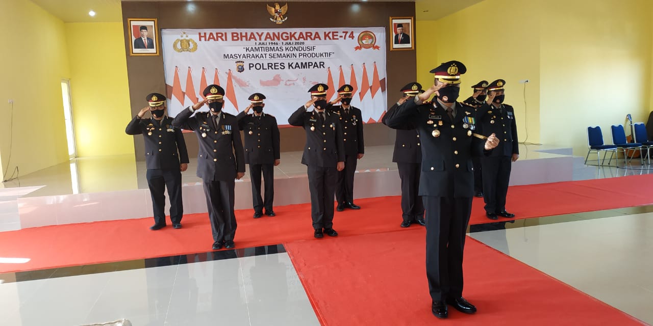 Kapolres Kampar dan Pejabat Utama Polres Ikuti Upacara Virtual Memperingati Hari Bhayangkara ke-74