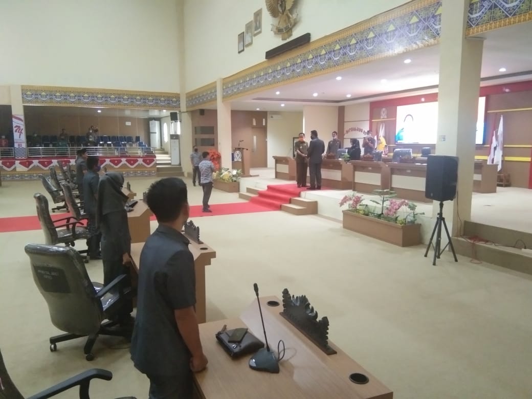 DPRD Kabupaten Mesuji Gelar Rapat Paripurna Penyampaian Perubahan Nama Panitia Pemilihan Calon Wakil Bupati Masa Jabatan 2017 - 2022