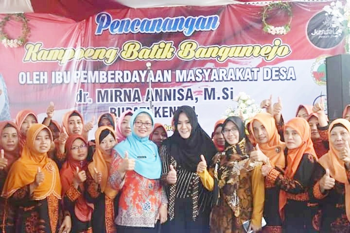 Bupati Canangkan Desa Bangunrejo Kendal Jadi Kampung Batik