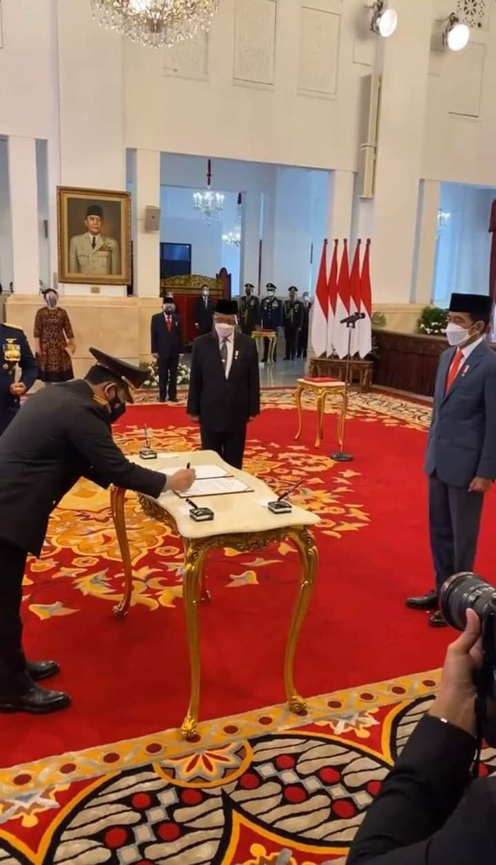 Presiden Jokowi Lantik Listyo Sigit Prabowo Sebagai Kapolri