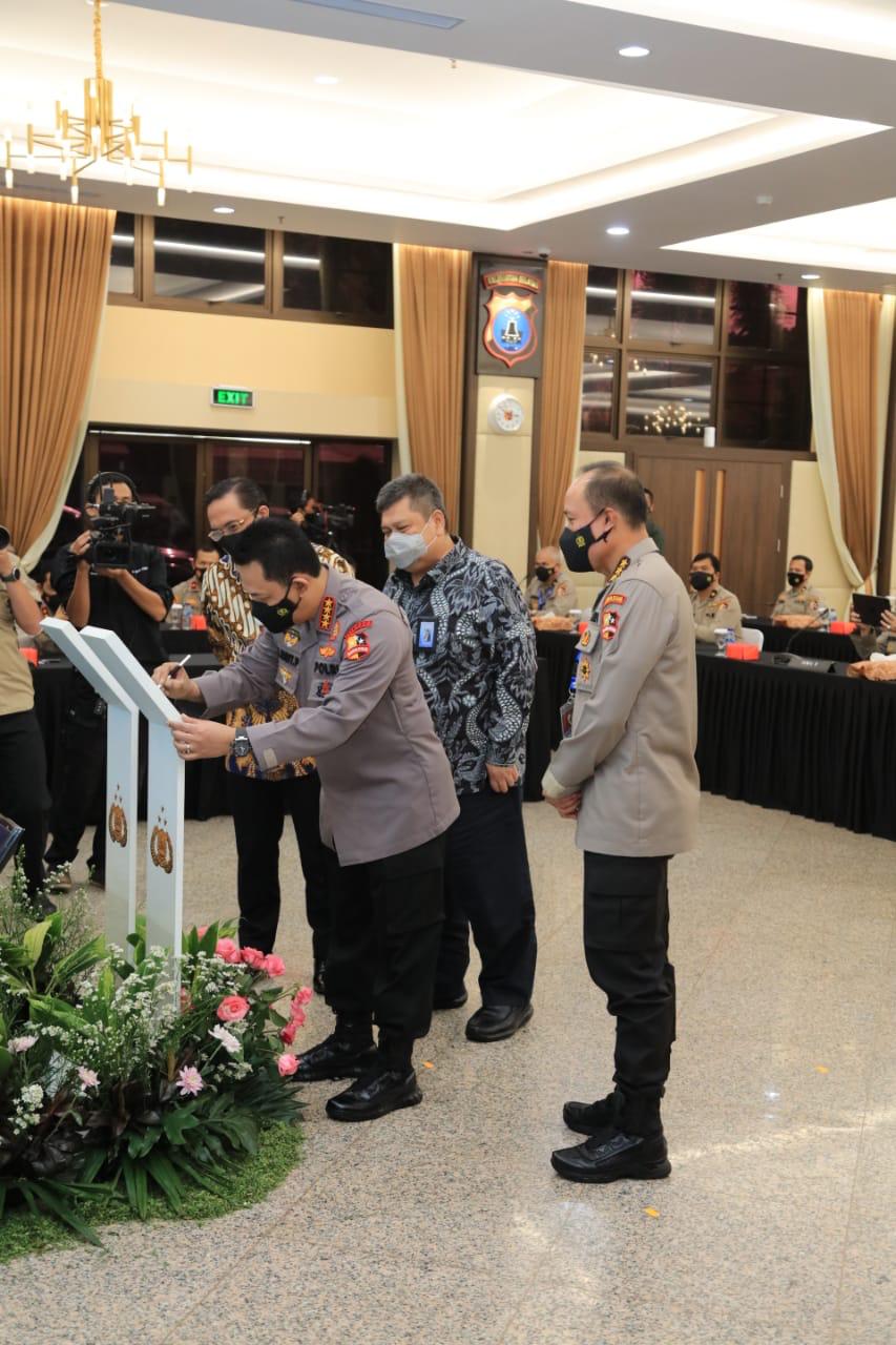 Wujudkan Bentuk Transparansi dan Handling Complain, Kapolri Launching Aplikasi Dumas Presisi