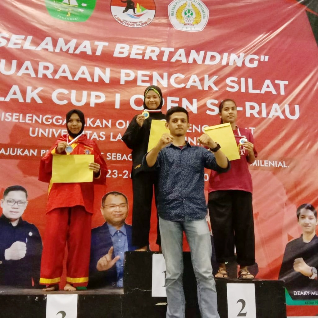 Membanggakan, Putri Jati Rohil, Sarifah Julisa Juara I Silat di Unilak