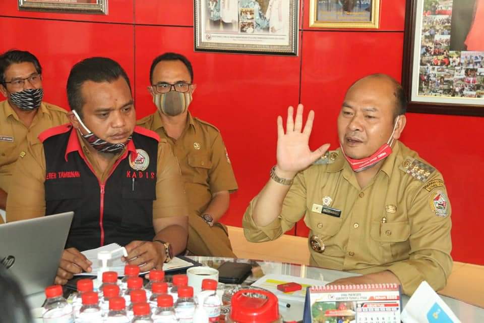 Bupati Taput Terus Berjuang, Segala Sudut di Tapanuli Utara Harus Terang Benderang
