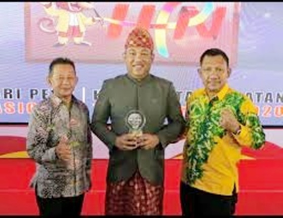 Bupati dan Wabup Tubaba Hadiri Acara Peringatan HPN 2020 dan Penyerahan Anugerah Kebudayaan PWI Pusat