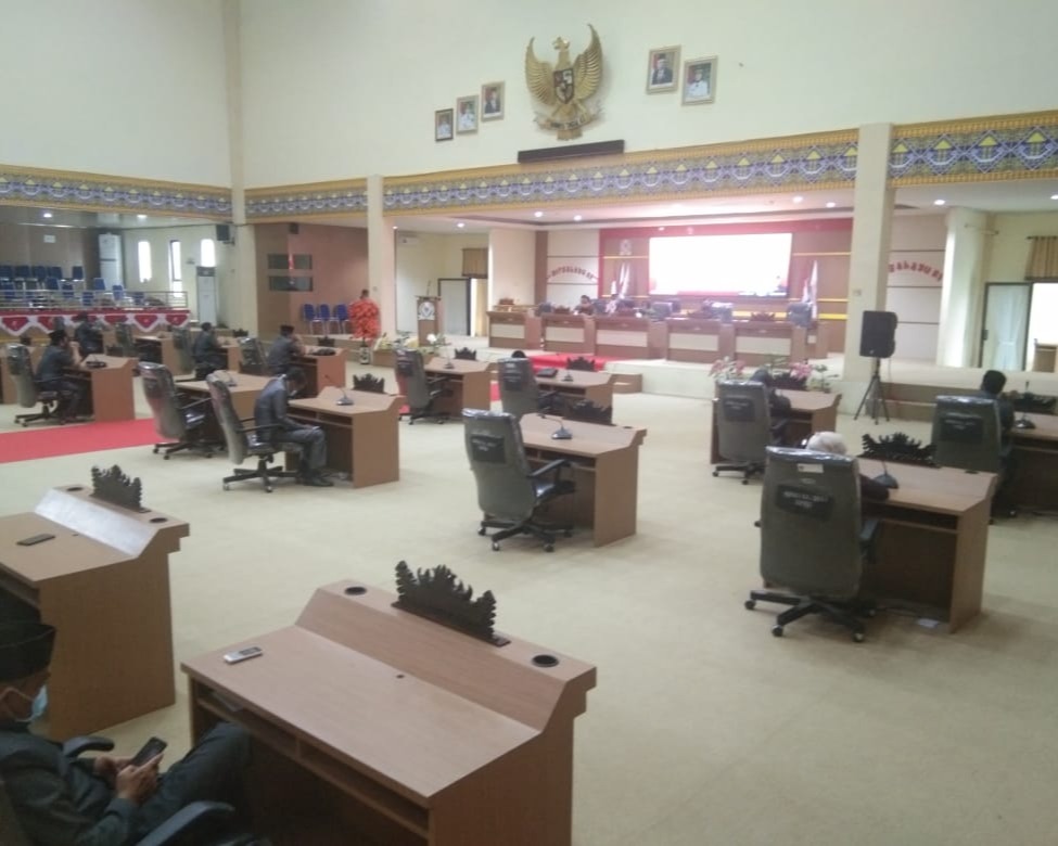 DPRD Kabupaten Mesuji Gelar Rapat Paripurna Penyampaian Perubahan Nama Panitia Pemilihan Calon Wakil Bupati Masa Jabatan 2017 - 2022