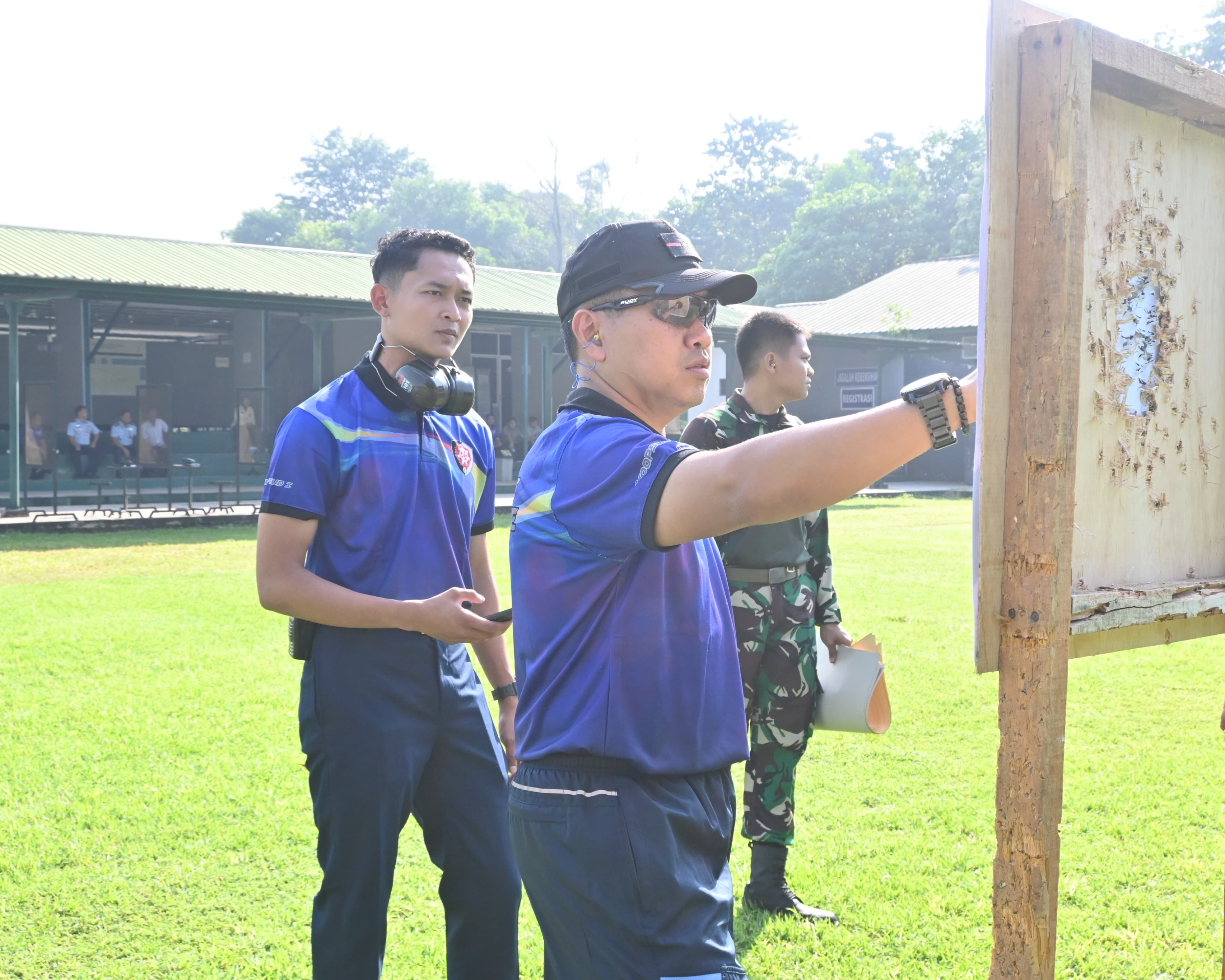 Lepaskan Tembakan, Panglima Koopsud I Bidik Titik Hitam
