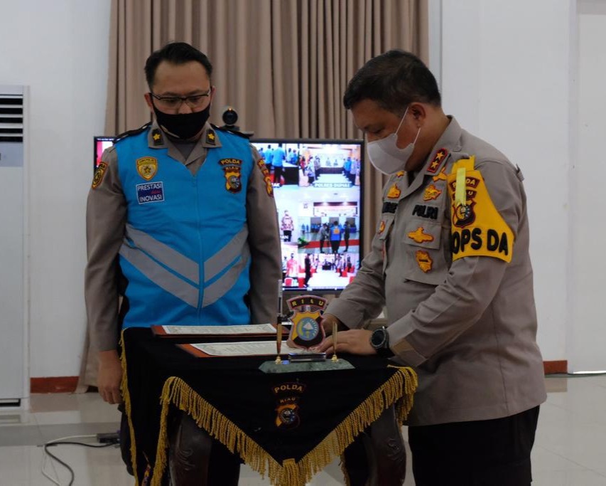 Jamin Seleksi BETAH, Kapolda Riau Pimpin Giat Pakta Integritas
