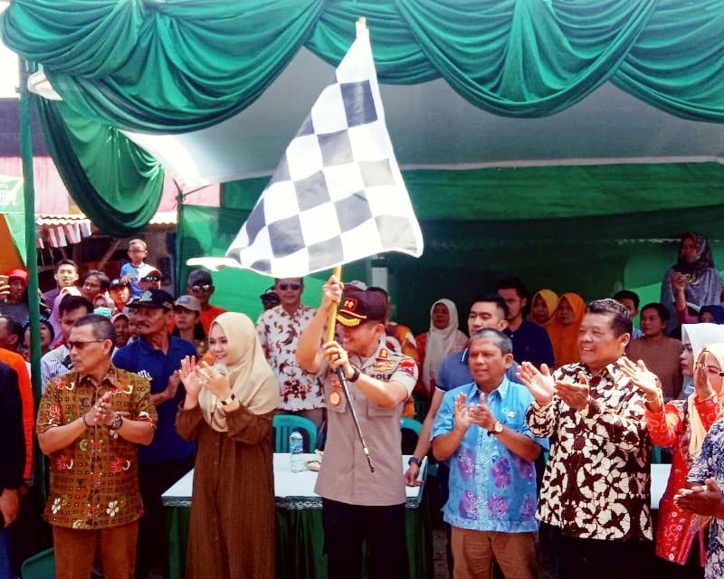 Bupati Kendal Hadiri Acara Sedekah Laut di Desa Bandengan