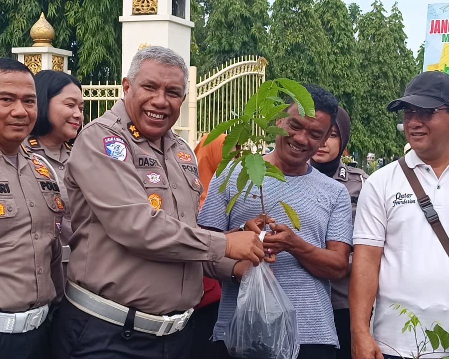 Polantas Menyapa Di CFD Pekanbaru: Gaungkan Keselamatan Lalu Lintas Dan Green Policing