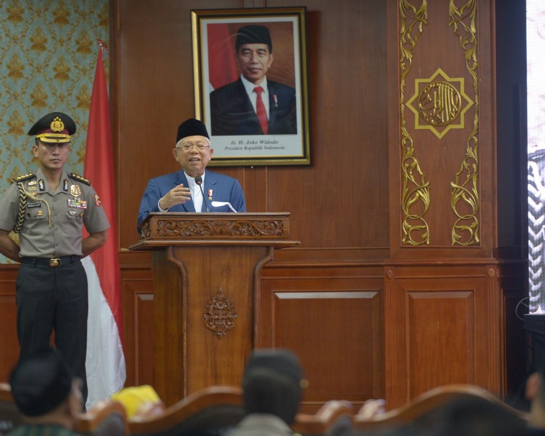 Selesai Pemberian Gelar Bapak Ekonomi Syariah, Wapres Dorong Ekonomi Syariah Terus Berkembang