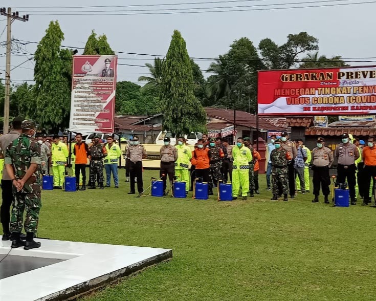 Antisipasi Penyebaran Covid-19, Polres Kampar, Kodim 0313/KPR dan Pemkab Semprotkan Desinfektan Secara Serentak