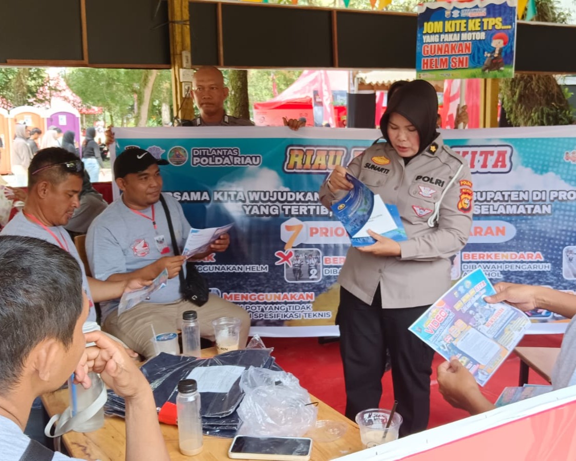 Sambangi Wisata Alam Mayang, Tim Cooling System Ditlantas Polda Riau Berikan Edukasi Kepada Pengunjung