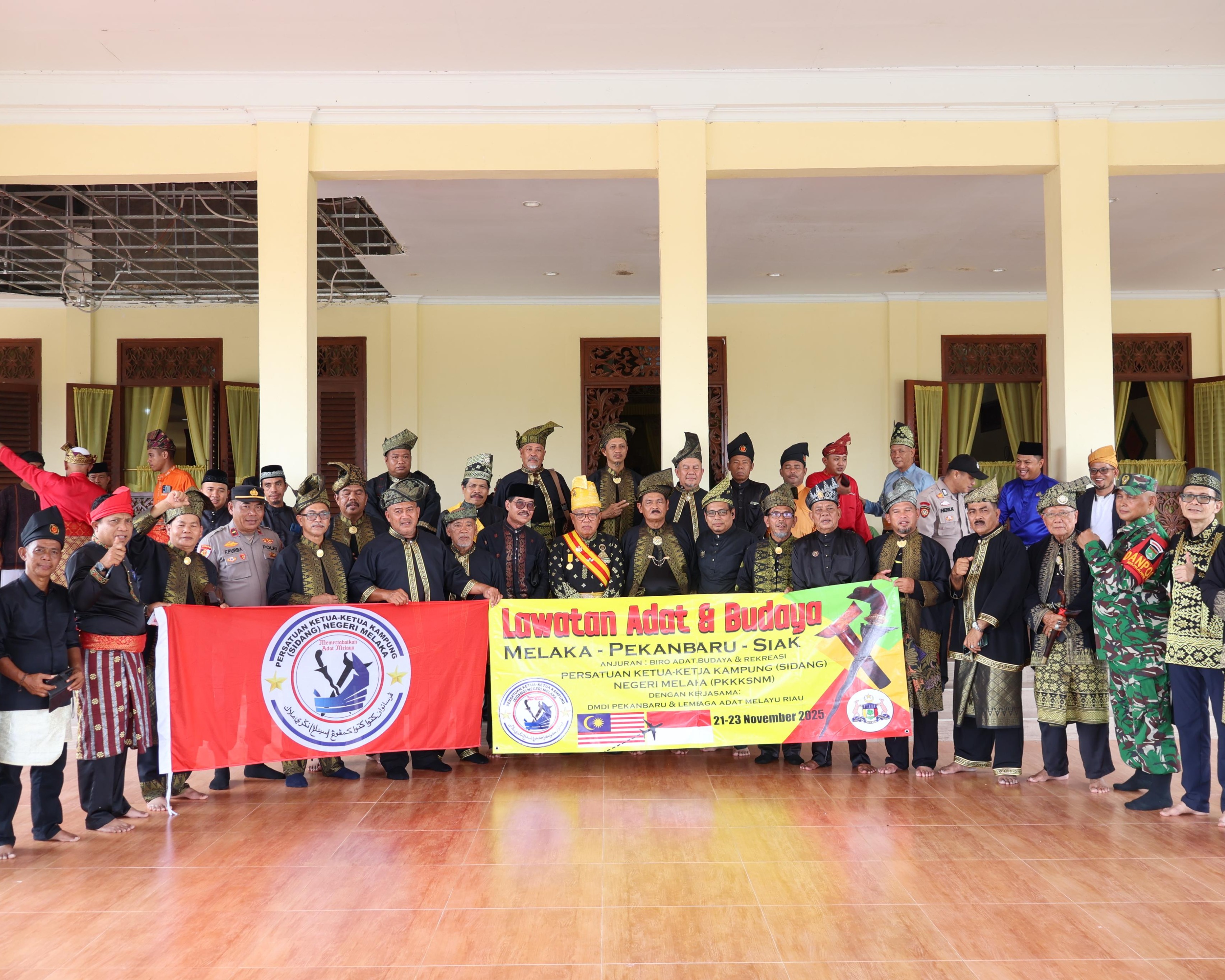 Waka Polres Hadiri Lawatan Adat Dan Budaya Ke LAMR Kabupaten Pelalawan (Istana Sayap)