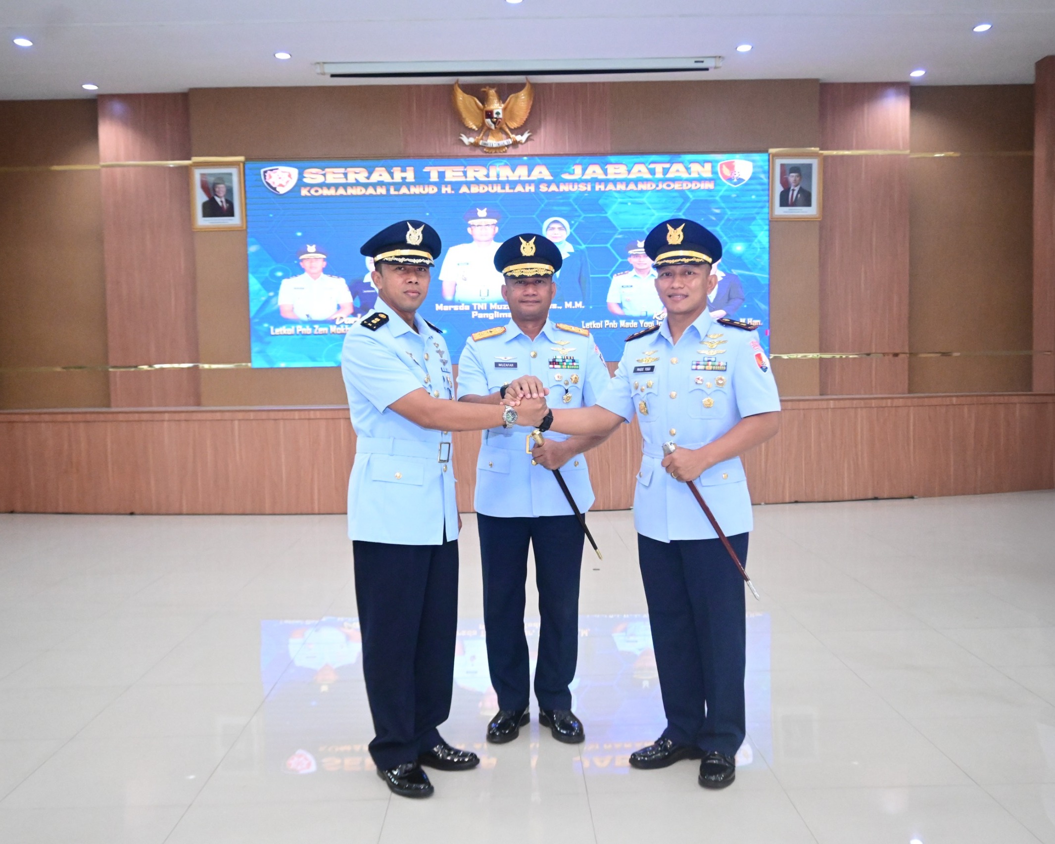Sertijab Danlanud ASH, Panglima Ajak Komandan Baru Jalin Silaturrahmi Dengan Forkopimda