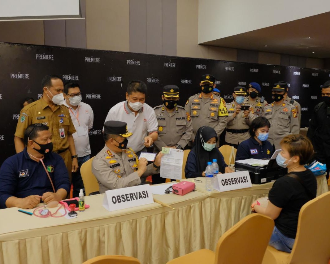 Gelar Vaksin Massal, Kapolda Riau: Kita Dukung Penuh Program Strategis Nasional Vaksinasi Covid-19