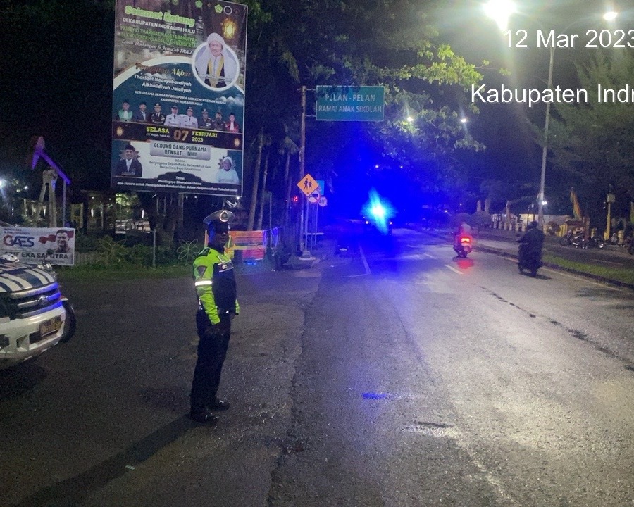 Antisipasi Balap Liar, Polres Inhu Gelar Blue Light Patrol di Kota Rengat