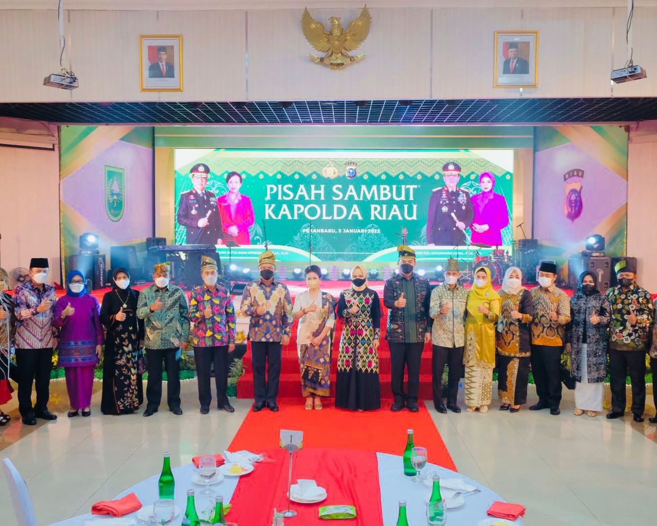 Pisah Sambut Kapolda Riau, Irjen Pol M. Iqbal Berterimakasih Keteladanan dan Cinta Yang Diberikan Irjen Pol Agung Setya Imam Effendi Untuk Masyarakat Provinsi Riau