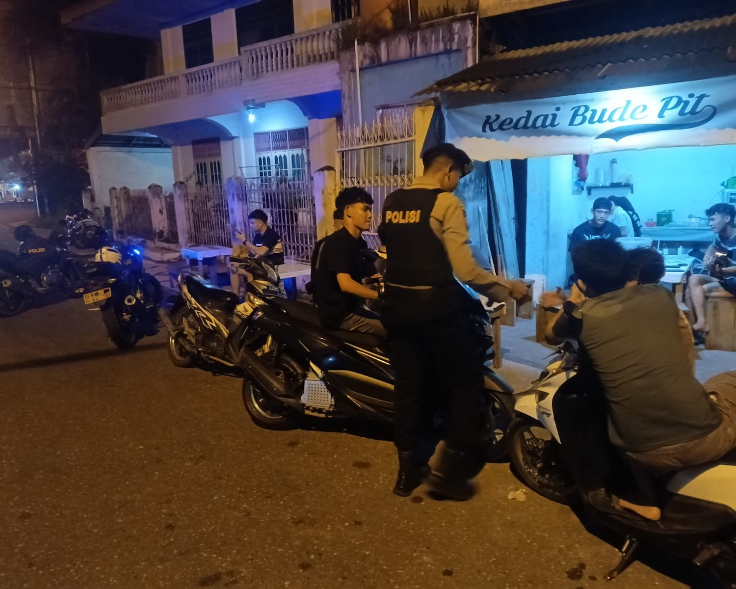 Patroli Perintis Presisi Kota Polres Rohul Ciptakan Situasi Aman Dan Kondusif