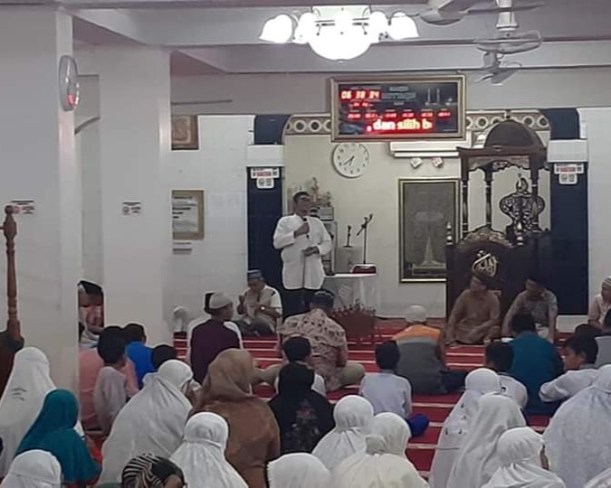 Giat Subuh Wawako Hendri Septa Himbau Masyarakat Hindari Kegiatan Masif Demi Mencegah Penyebaran Covid-19