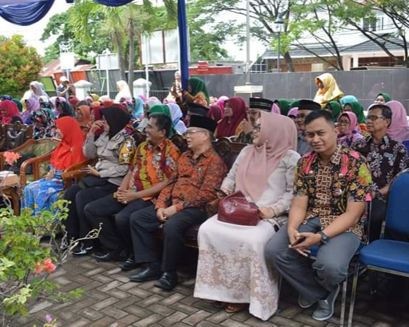 Wali Kota Padang Mengingatkan Camat Agar Melakukan Koordinasi Dengan Jajarannya