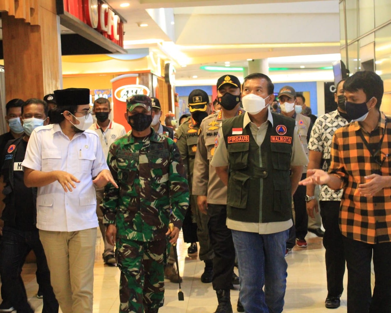 Pastikan Penerapan Prokes, Dandim 0301/PBR dan Wali Kota Pekanbaru Tinjau Langsung Pusat Perbelanjaan