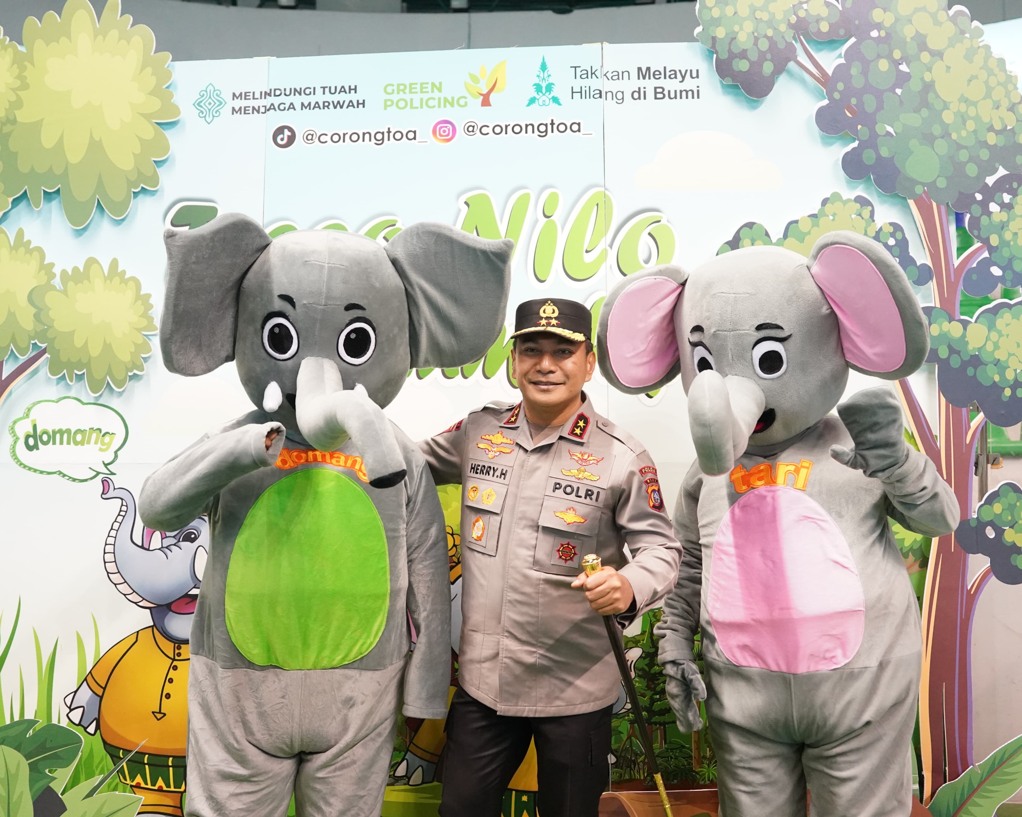 Kapolda Terjun Langsung Cek Pembagian Race Pack Riau Bhayangkara Run 2025