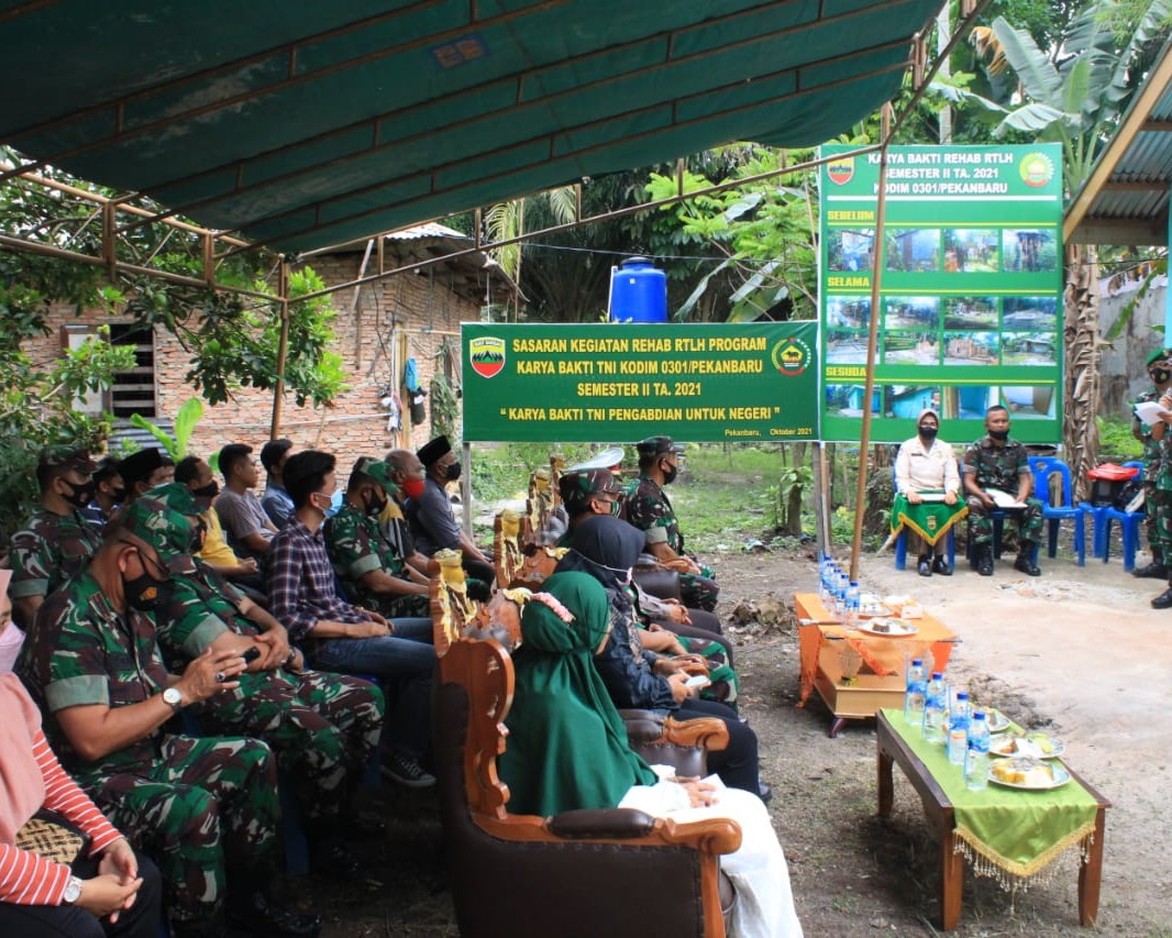 Program Karya Bakti RTLH Selesai, Dandim 0301/PBR Serahkan Kunci Rumah