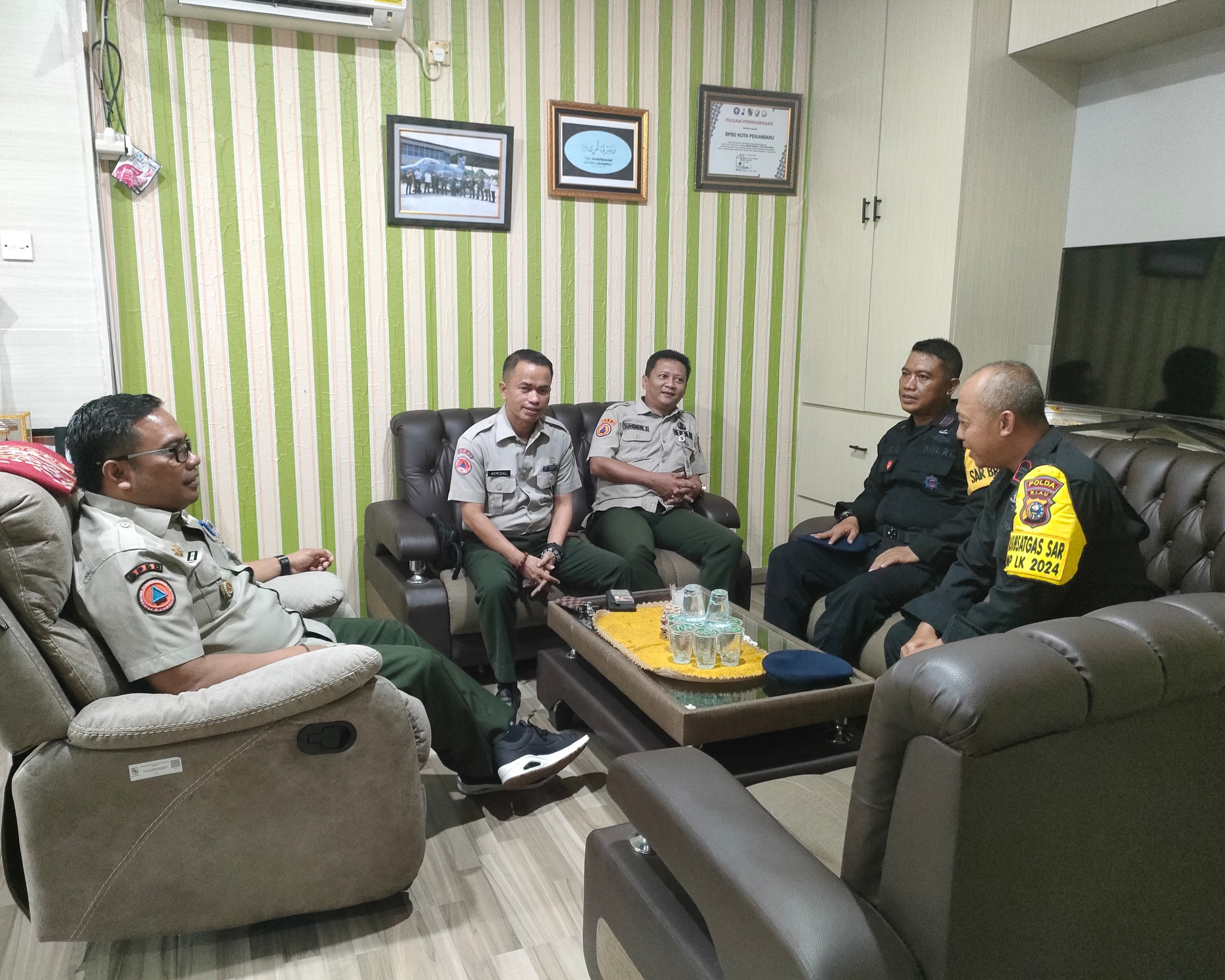 Sub Satgas SAR Brimob Polda Riau Sambangi dan Berkoordinasi Ke Kantor BPBD Pekanbaru