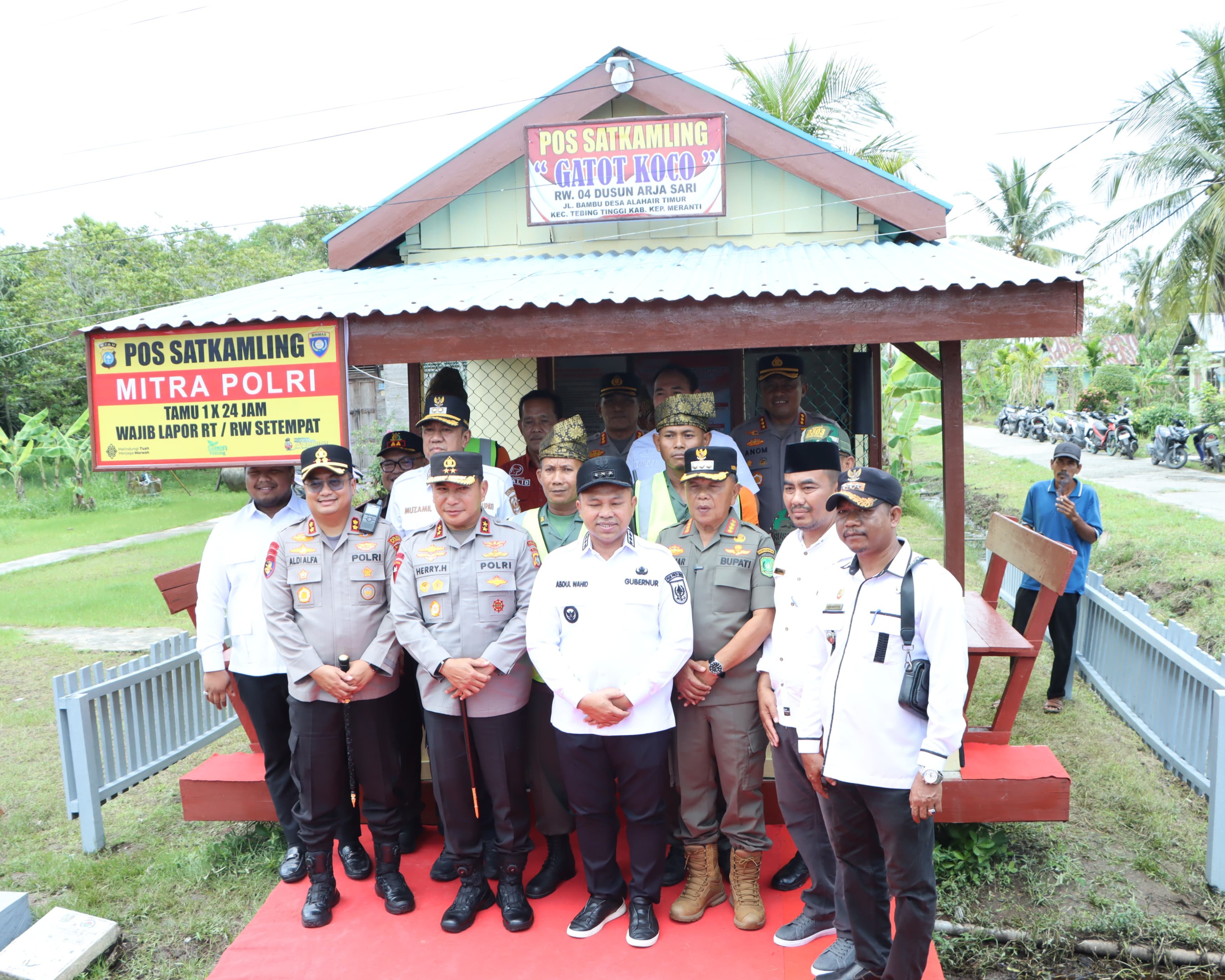 Kapolda Bersama Gubernur Riau Kunker Ke Kepulauan Meranti, Tinjau Pos Satkamling, Jembatan Panglima Sampul, Hingga Green Policing