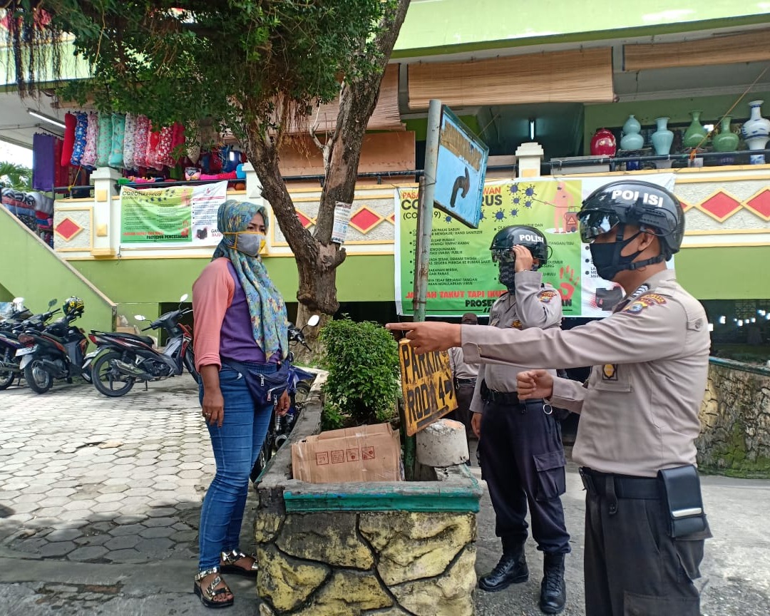 Polresta Pekanbaru Gunakan Smart Helm Dalam Pendisiplinan Masyarakat Dalam Rangka Penerapan Protokol Covid-19