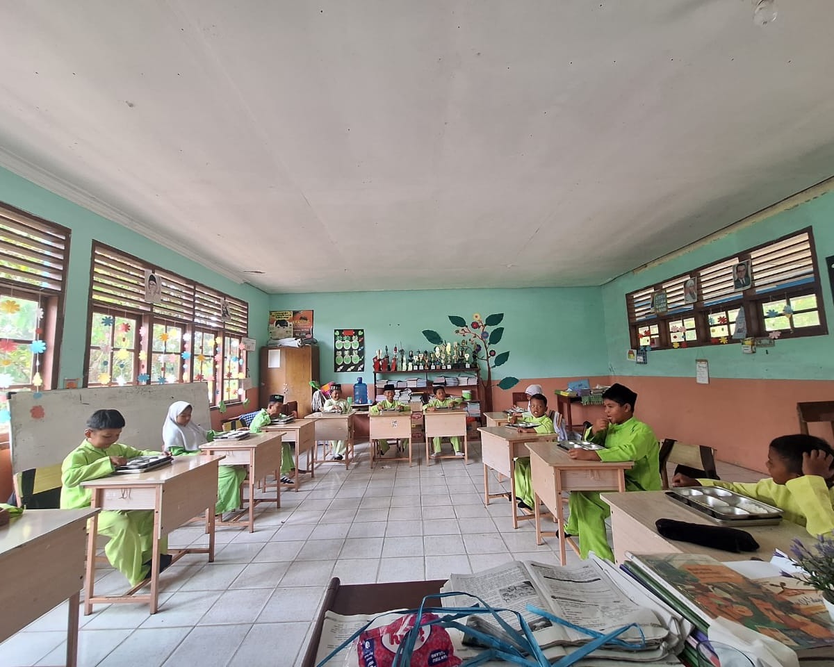 Polres Siak Dukung Program Makan Bergizi Gratis, 2.709 Siswa Terima Asupan Sehat Dari Yayasan Kemala Bhayangkari