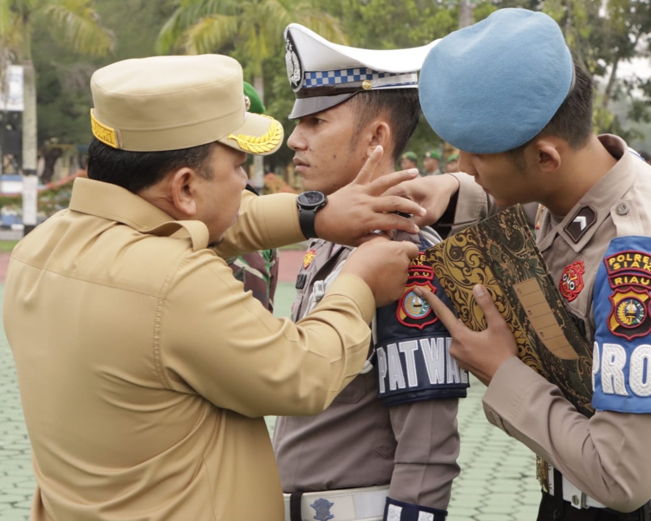 Pimpin Apel Gelar Pasukan Ops Lilin Lancang Kuning 2024, Wakil Bupati Siak Sampaikan Amanat Kapolri