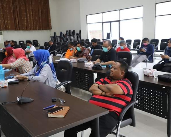 Donasikan Gaji 6 Bulan Kedepan, Walikota Padang Ajak Perangkat Daerah dan ASN Prihatin Penanggulangan Covid-19