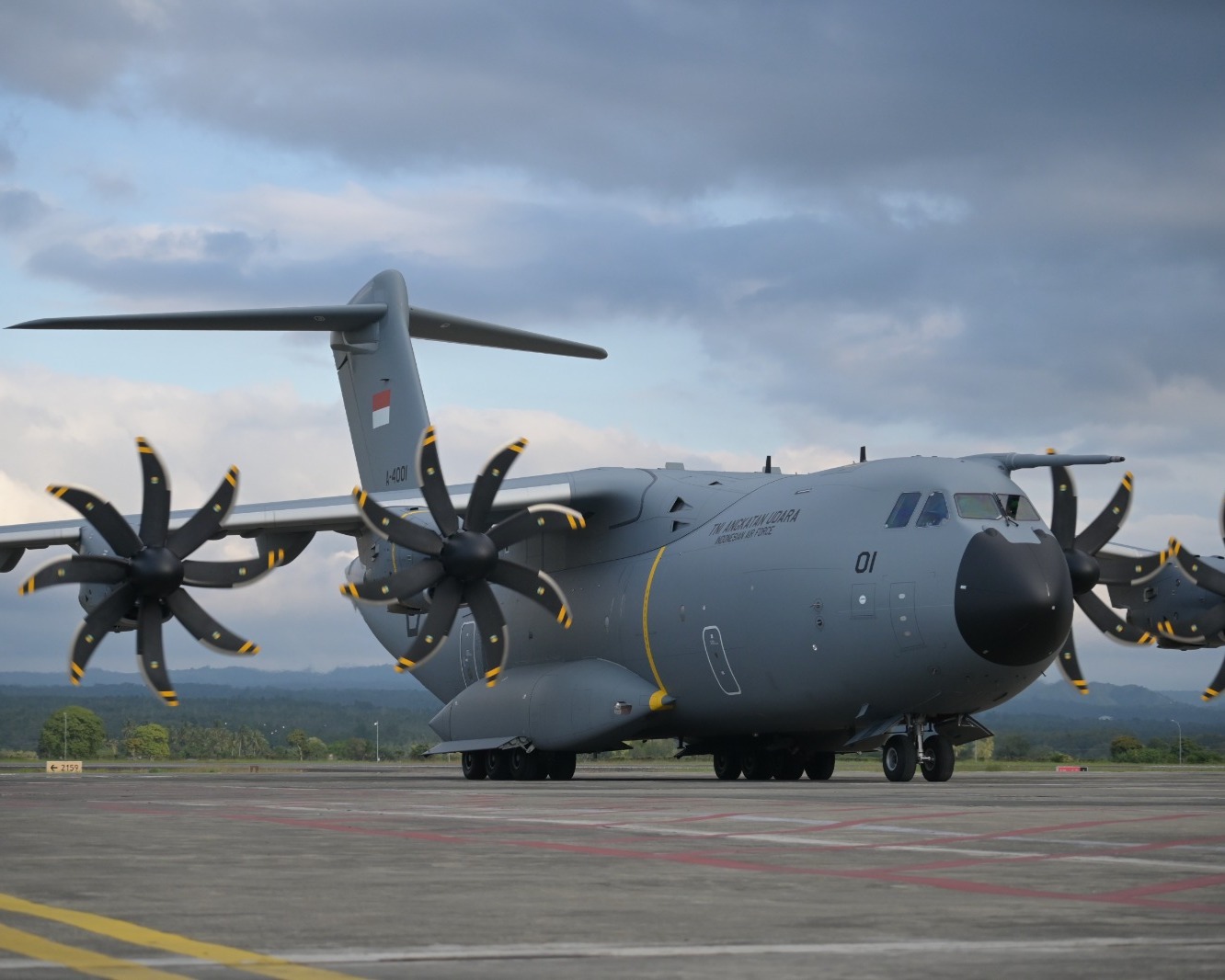 Pesawat TNI AU Terus Kirimkan  Bantuan Kemanusiaan