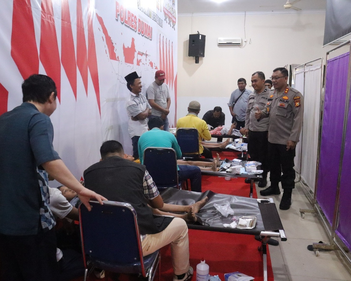 Dalam Rangka Hari Bhayangkara Ke-77 Tahun 2023, Polres Dumai Gelar Donor Darah dan Sunat Masal