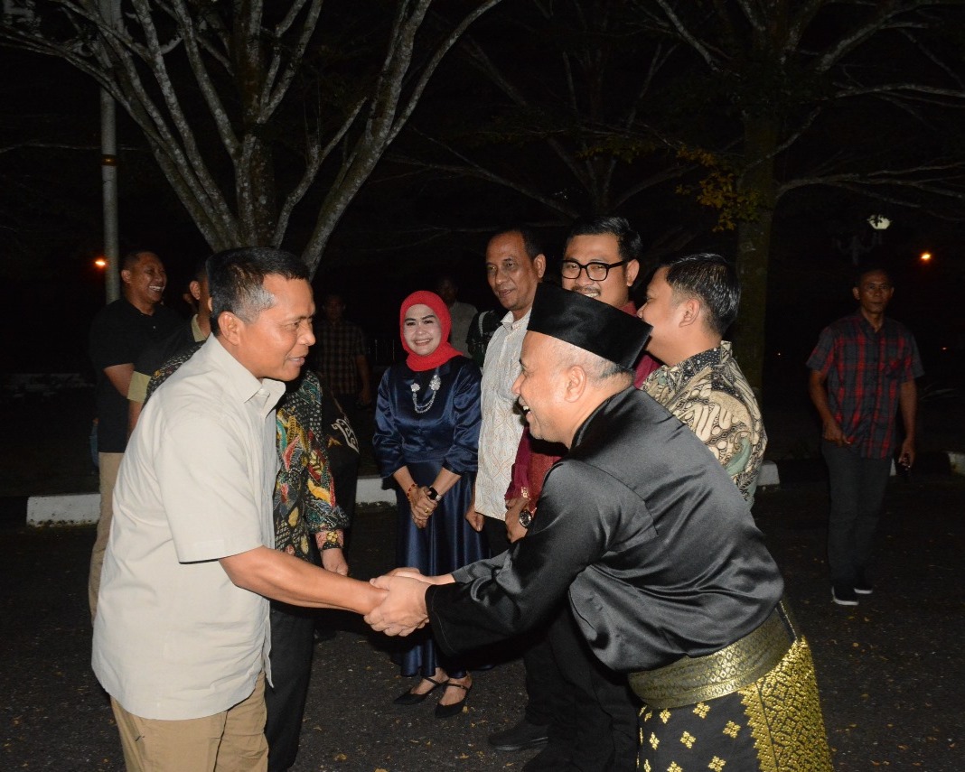 Danrem 031/Wira Bima Laksanakan Kunjungan Kerja dan Silaturahmi Ke Kabupaten Rokan Hulu