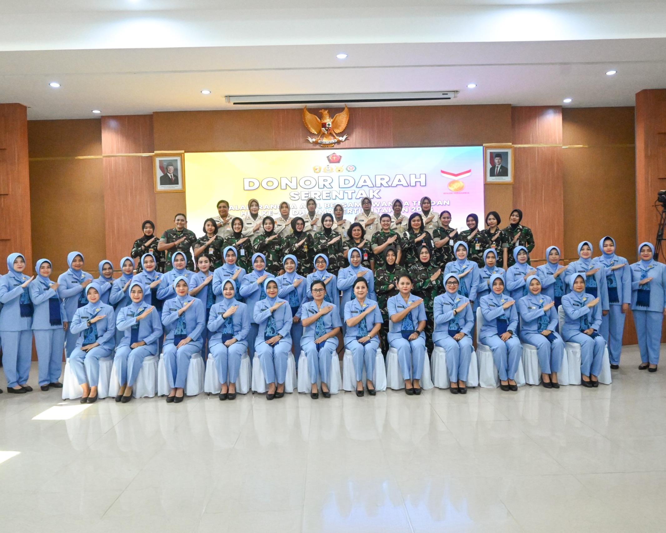 Wara, ASN Dan PPPK Kodau I Hadiri Donor Darah Serentak HUT Ke-62 Dharma Pertiwi Tahun 2026 Yang Cetak Rekor MURI