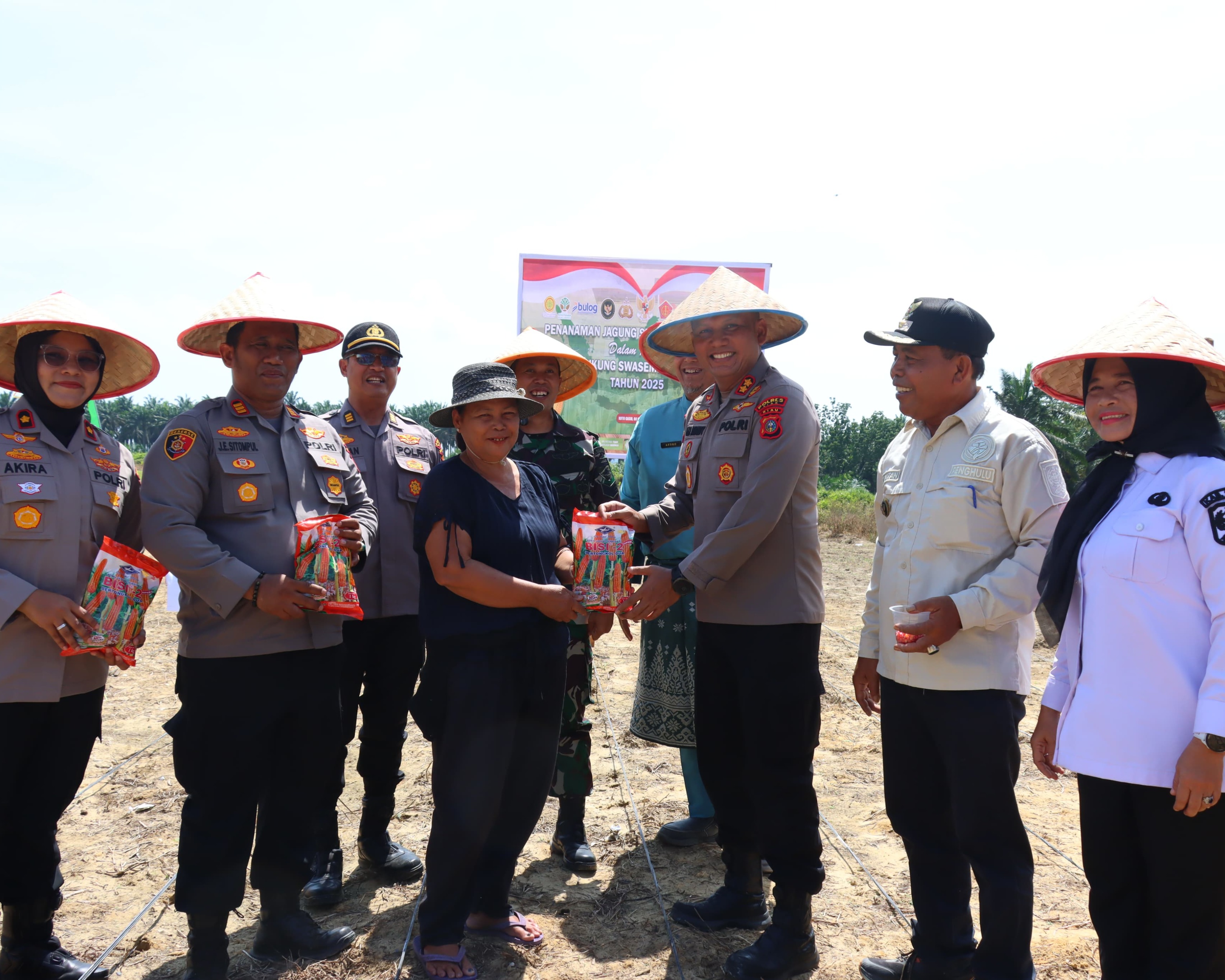Polres Siak Gelar Penanaman Jagung Serentak Kuartal IV, Dukung Swasembada Pangan Nasional Tahun 2025