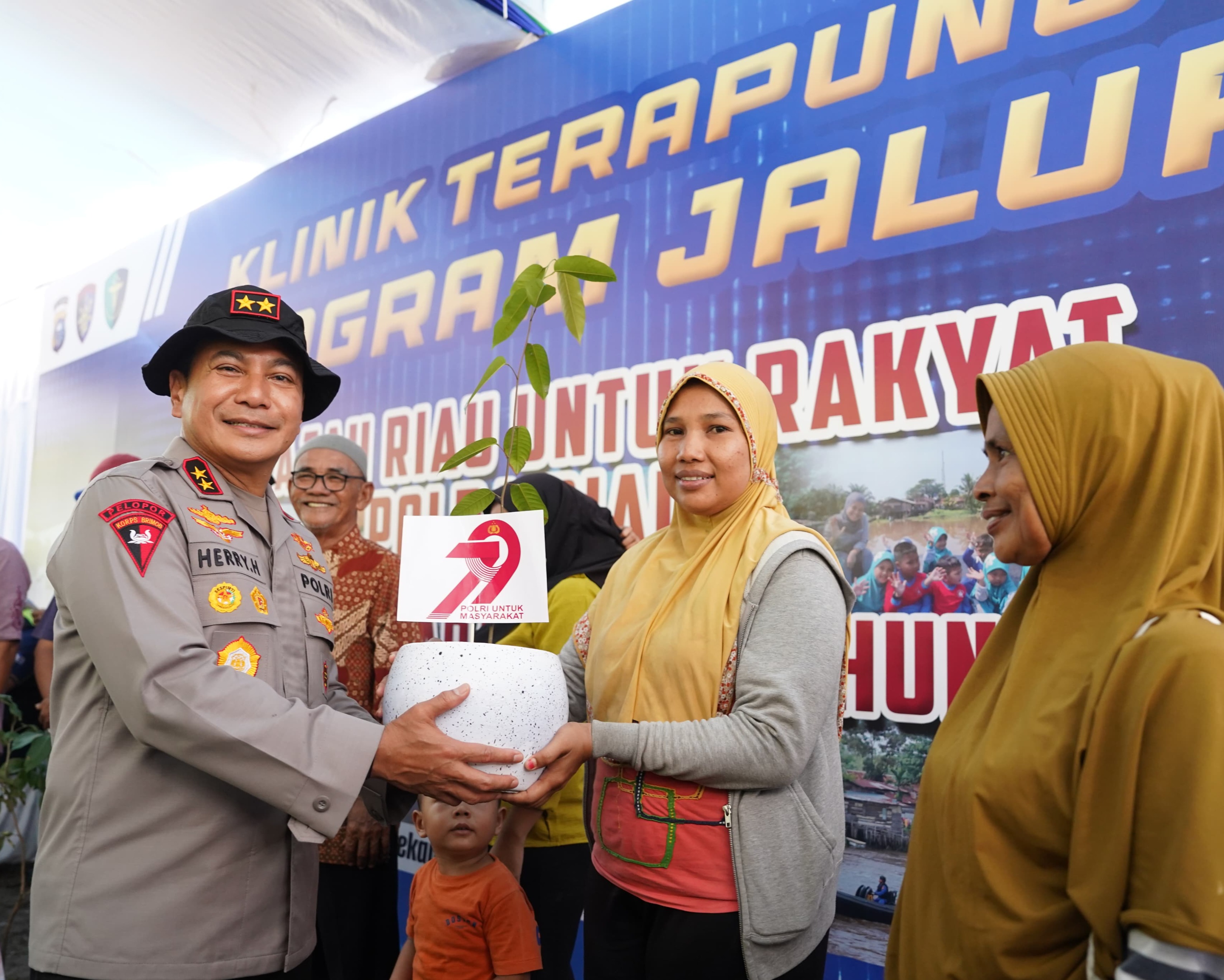 Polda Riau Luncurkan Program JALUR, Hadirkan Pelayanan Hingga ke Pelosok Perairan